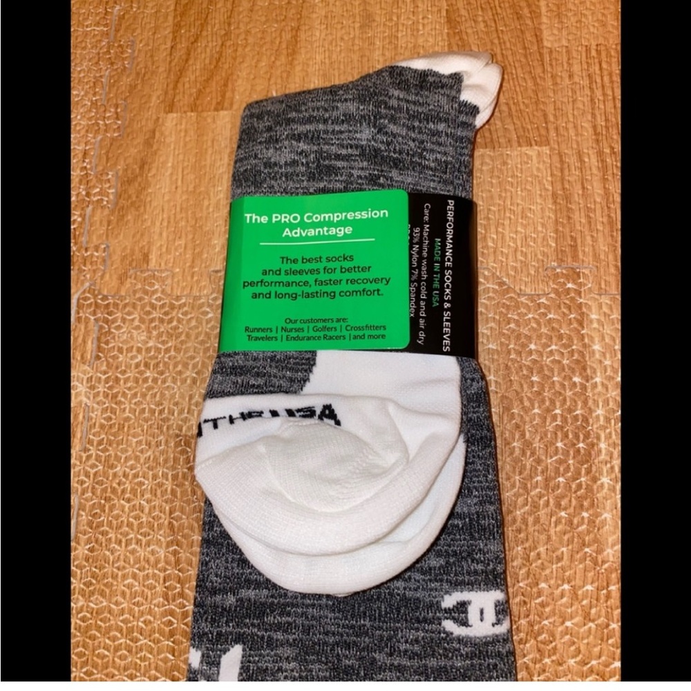 Pro Compression Sock Bundle! - Picture 8 of 13